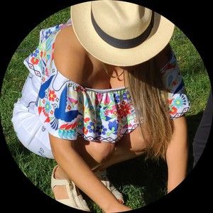 Meet your Posher, Lorena